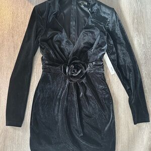 Aqua Black Long Sleeve Velvet Dress